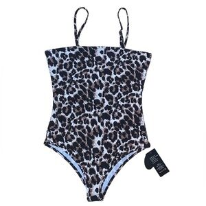 Queen. M Adjustable Bodysuit Cami Leopard Print Spaghetti Strap Women’s Size M